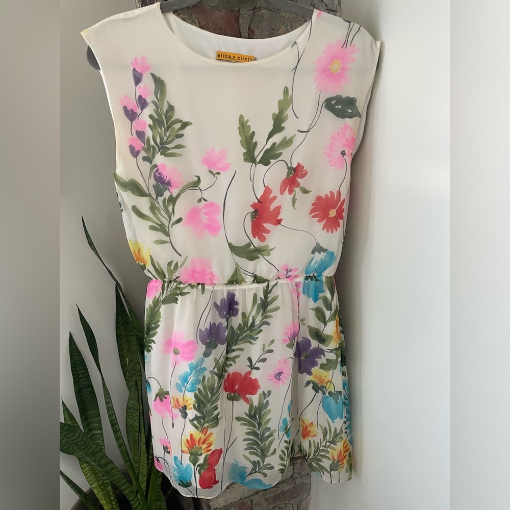 Alice+Olivia XS Silk Floral Dress